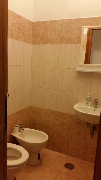Guesthouse Ava Rom Eksteriør billede